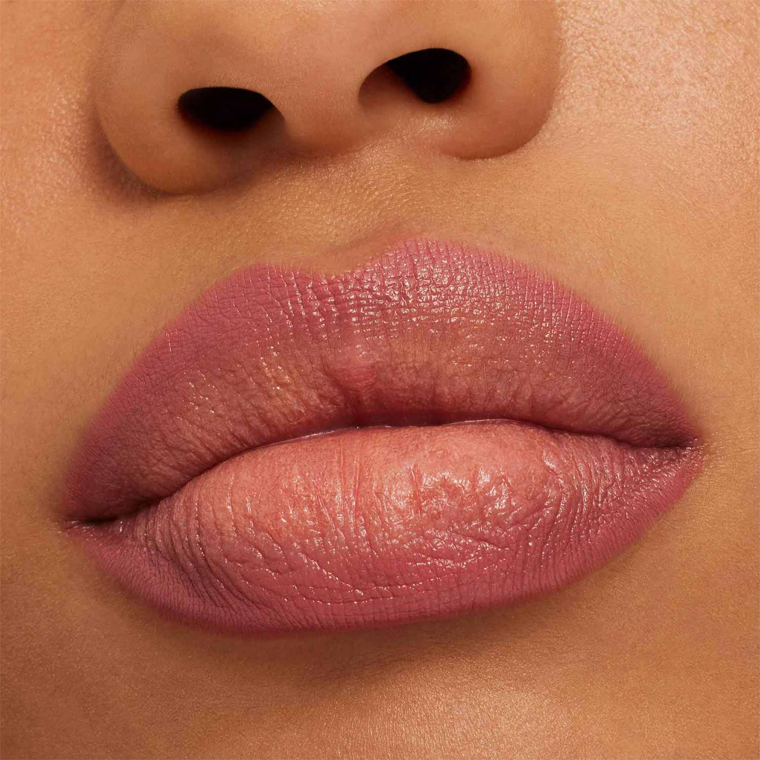 M·A·C LIP PENCIL (DELINEADOR DE LABIOS)